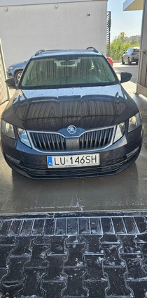 Skoda Octavia cena 45900 przebieg: 237000, rok produkcji 2017 z Lublin małe 232